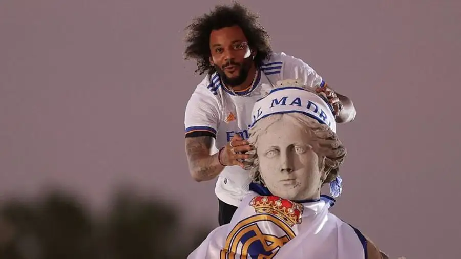 Former Real Madrid star has contract cancelled after sensational coach row