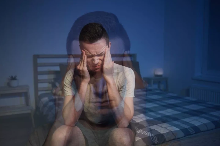 According to the NHS, headaches can occasionally persist for multiple days.