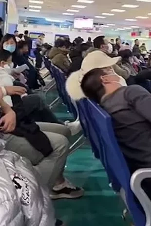 Recent images have surfaced depicting hospitals in China overwhelmed with patients.