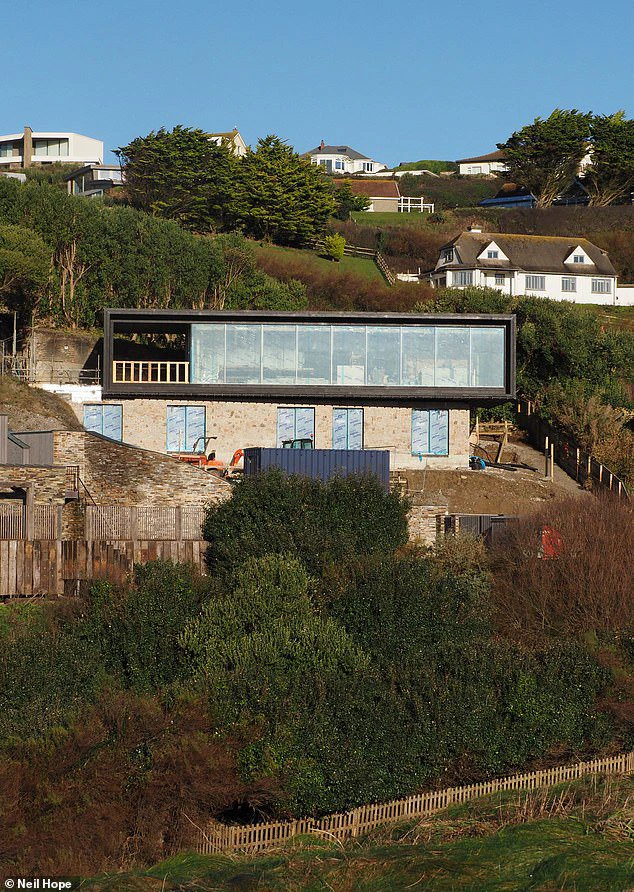 A-list actress Cate Blanchett's clifftop residence is approaching its final stages of construction at Wamgan Porth.