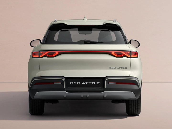 The new BYD Atto 2 features ‘Chinese knot’ rear lights in the shape of a figure 8 – a lucky number in China