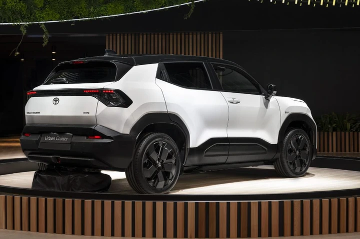 Introducing the latest Toyota Urban Cruiser.