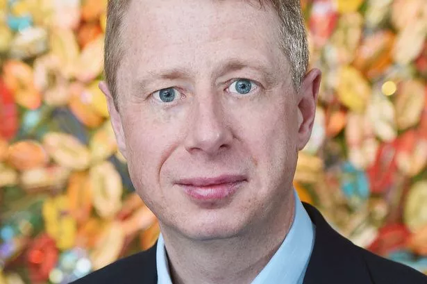 Topps Tiles sees sales growth in golden quarter as CEO Rob Parker announces retirement