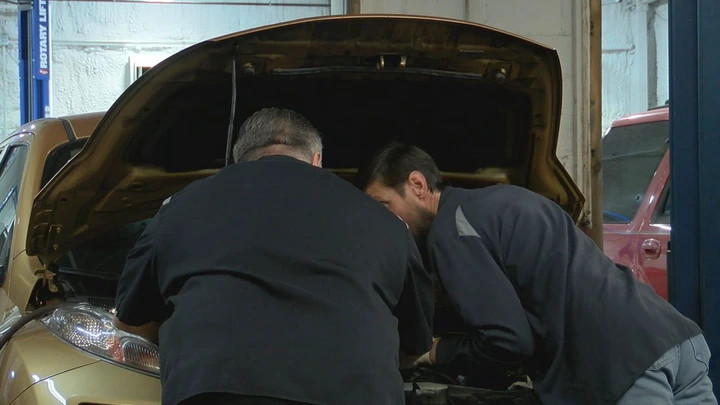An expert discusses how road salt impacts your vehicle.