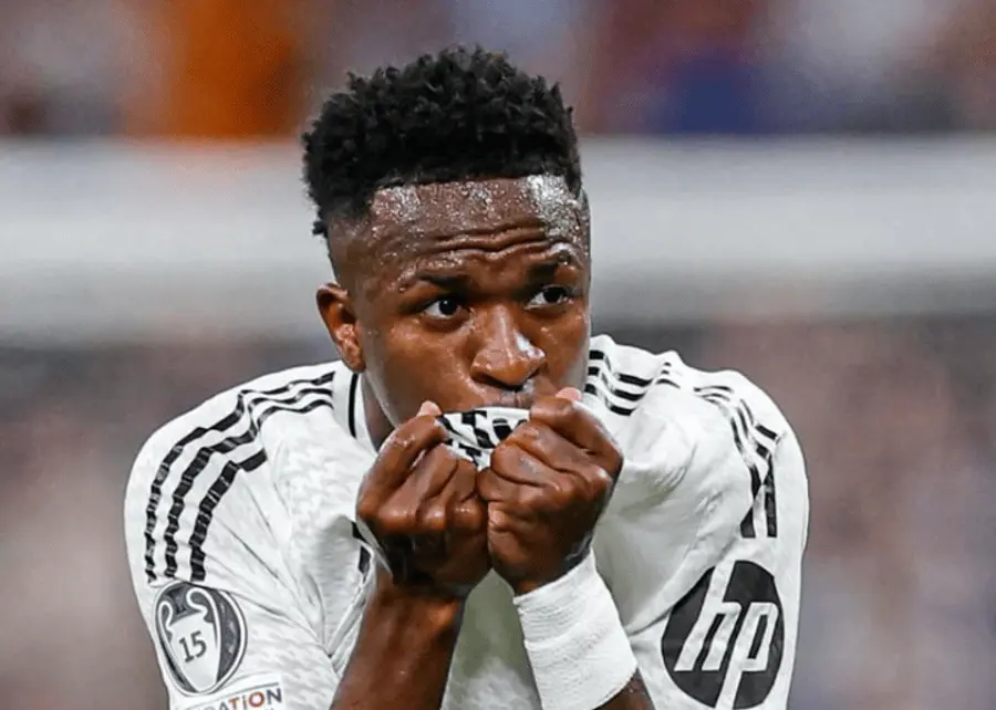 Real Madrid want to improve Vinicius' contract after his great year