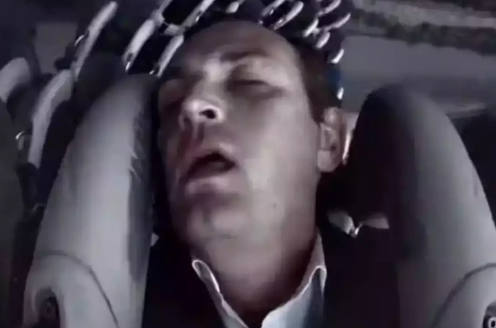 The cycles would endanger your life after you lose consciousness a few times (YouTube/Glenn Paton)