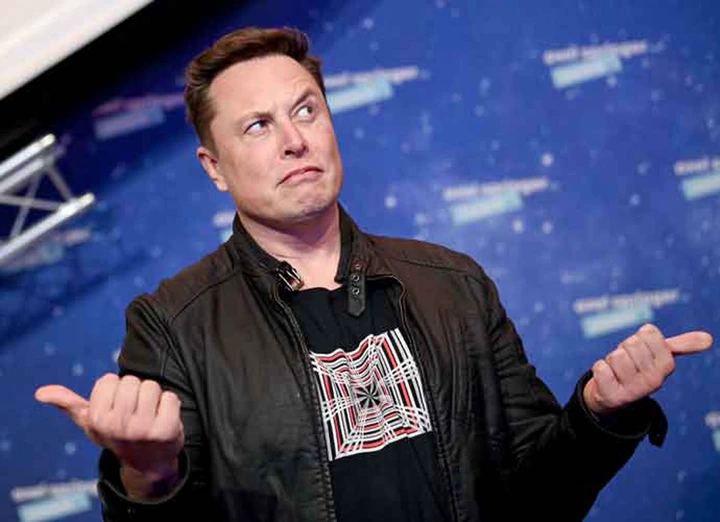 Elon Musk Criticizes Jeff Bezos’ Ex-Wife, MacKenzie Scott, For Giving Her Billions To Liberal Cause
