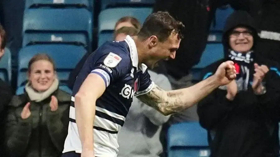 Millwall 1-0 Burnley: Jake Cooper's header secures third straight win