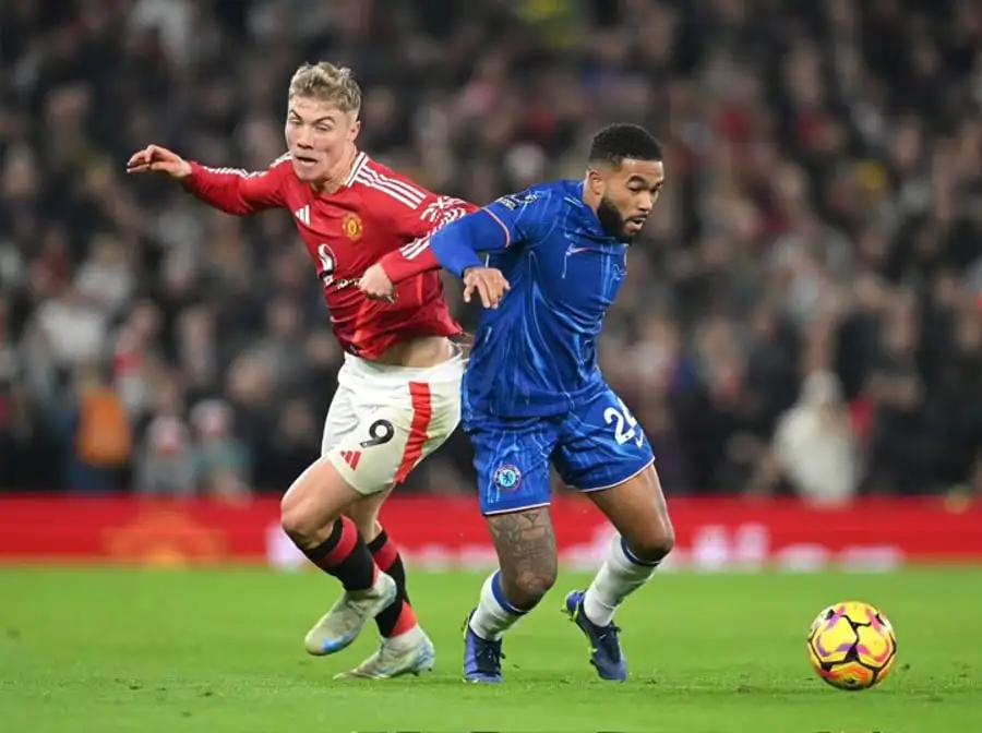 Man Utd 1-1 Chelsea: Bruno scores a penalty, Caicedo equalizes