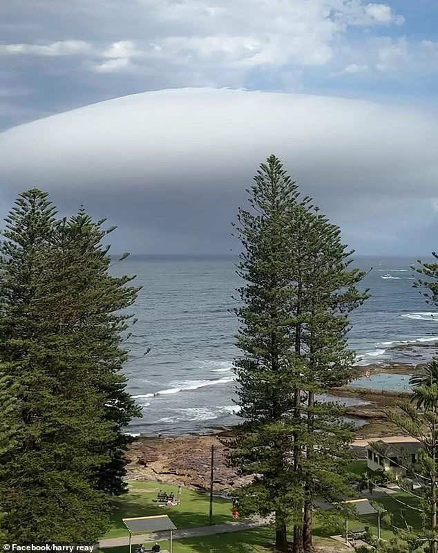 In December, the residents of Cronulla, located in Sydney's southern region, were taken aback by a peculiar cloud formation that bore a striking resemblance to a spaceship.