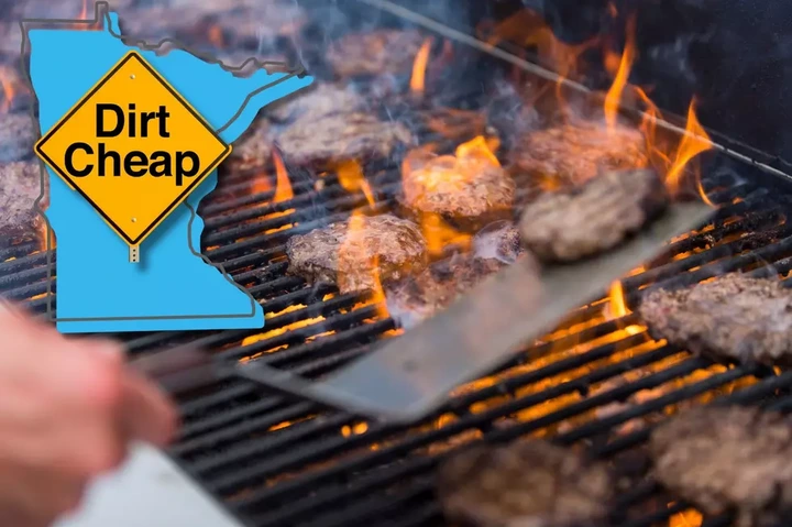 Iconic Bar With Legendary Burger Named Minnesota&#8217;s Best Cheap Restaurant