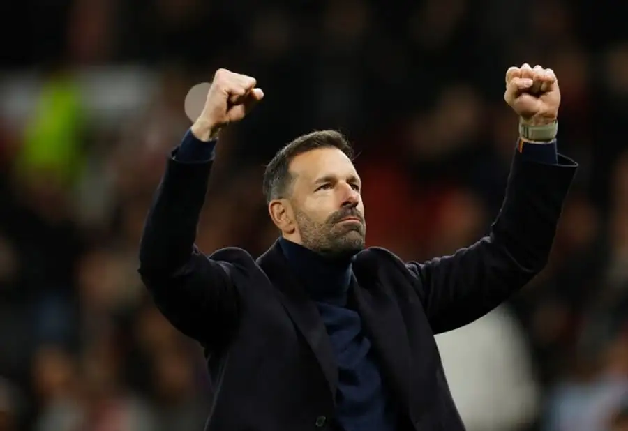 Van Nistelrooy reveals what Ferguson told him before first game as Man Utd boss