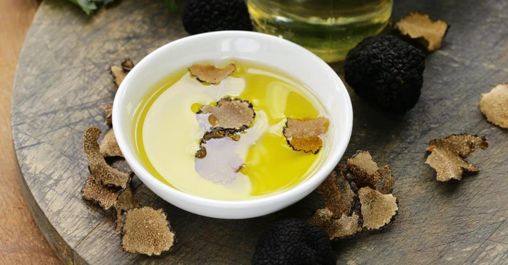 olive oil flavored with black truffle