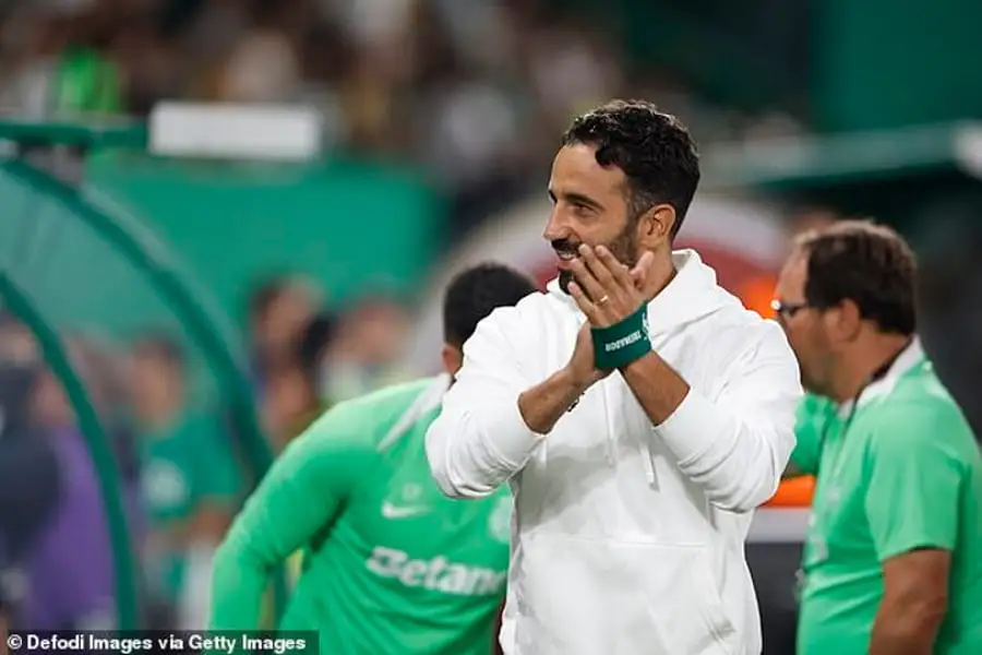 Paul Merson warns Ruben Amorim as Portuguese boss nears Old Trafford move