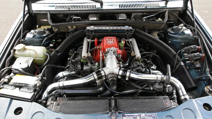 Maserati biturbo engine