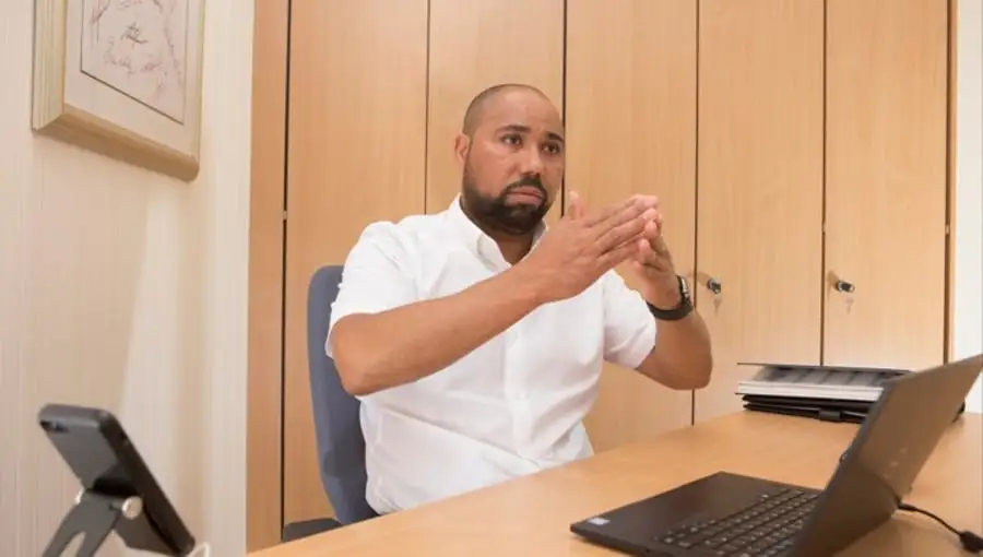 I had two choices – either pick up the phone or die, admits Jeff Whitley